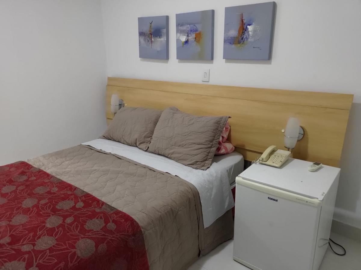 Acomodações na Praia de Camburi, Veja as opções de Quarto Vitória Exterior foto